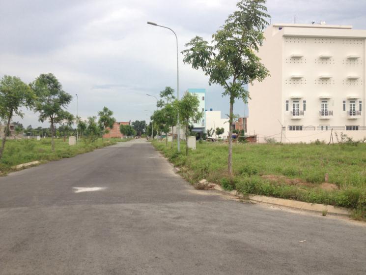 Bán lô đất 14x18m góc 2 mặt tiền đường 8m khu dân cư Kiều Đàm, quận 7